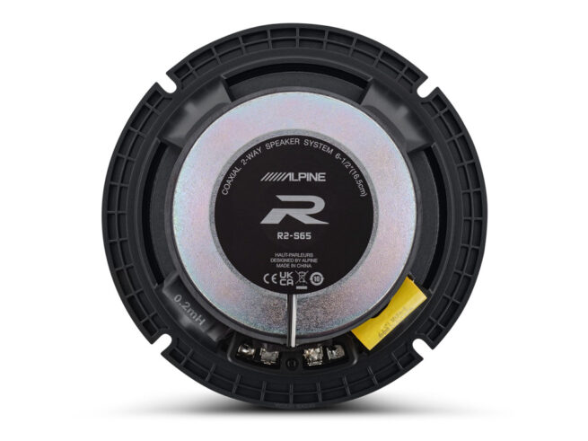 Alpine R2 S65 R kaiuttimet 5 Alpine R2-S65 2-Tie 6.5" Koaksiaalit Täysin uudistettu Alpine R-sarjan koaksiaalikaiutin. Alpine uudisti koko R-Series kaiutinmallistonsa ja kaikki uudet mallit ovat nyt Hi-Res Audio sertifioituja, joissa toistoalue ulottuu jopa 40 kilohertsiin saakka!