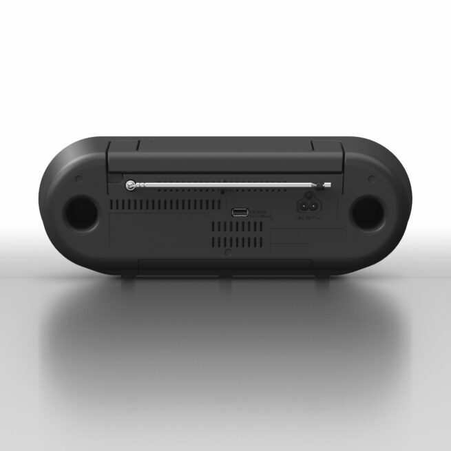 RX D550 musta takaa radiokulma.fi scaled Panasonic RX-D550 Kannettava CD FM Radio Bluetoothilla RX-D550 On tyylikäs ja kompakti, kannettava cd radio laite kaiuttimilla. Voit valita musiikkia FM-radiosta, toistaa CD-levyjä, suoratoistaa matkapuhelimestasi Bluetooth®-yhteydellä tai valita kappaleita suoraan USB:ltä. Toimii sähköllä tai paristoilla, varustettu kaukosäätimellä ja viidellä esivalintapainikkeella radiota varten.