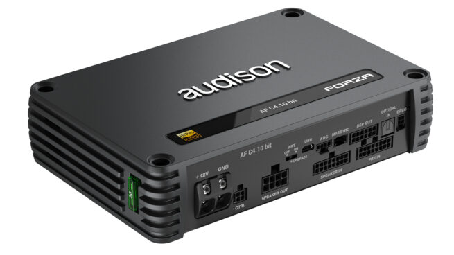 Audison Forza AF C4.10 bit 4 kanavainen DSP vahvistin 1 Huippuluokan äänenlaatua, jota voit Audisonilta odottaa. AF C4.10 bitissä on neljä korkealaatuista vahvistettua kanavaa 90W x 4 @4Ω*, 150W x 4 @2Ω*, uusimman sukupolven Audison D-Class -tekniikan huippulaatuisella äänellä. Korkeammat kytkentätaajuudet, jyrkempi suodatus ja korkeamman toleranssin komponentit tuottavat äänen, joka ylittää D-luokan odotukset hämmästyttävän kompaktissa paketissa! Tämä yhdistettynä DSP:hen, joka toimii 24 bit/96 kHz taajuudella, laajentaa skaalaa 40 kHz:iin ja ansainnut halutun High-Resolution -sertifikaatin. Kanavaparien yhdistäminen tuottaa 300 W x 2 @4Ω, mikä takaa joustavan ja tehokkaan suorituskyvyn. Tuki Audison B-CON:n Absolute Volume -toiminnolle takaa maksimaalisen bittisyvyyden jopa langattomilla yhteyksillä! *Lähdön jatkuva teho (RMS) @14,4 VDC, 1% THD, kaikki kanavat ohjataan.