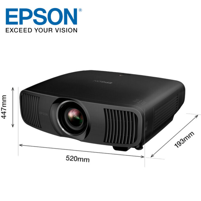 Epson EH LS12000B 5 Epson EH-LS12000B 3LCD 4K PRO-UHD -Laser-kotiteatteriprojektori Nauti valkokangaselämyksestä kotonasi tällä 4K-laserprojektorilla, joka on HDR10+-yhteensopiva ja käyttää Epsonin 3LCD-tekniikkaa. Elokuvaharrastajat nauttivat suuresti tämän tehokkaan projektorin vaikuttavasta kuvasta. Yhdistelmä huipputekniikoita muodostavat yhdessä poikkeuksellisen laadukkaan kuvan suuren dynaamisen kontrastisuhteen (2 500 000:1), 4K-resoluution (8,3 miljoonaa pikseliä), 3LCD-tekniikan, laservalonlähteen sekä HDR10+-tuen avulla. Moottoroidun linssin siirron ja zoom-objektiivin ansiosta saat tarkan kuvan helposti.