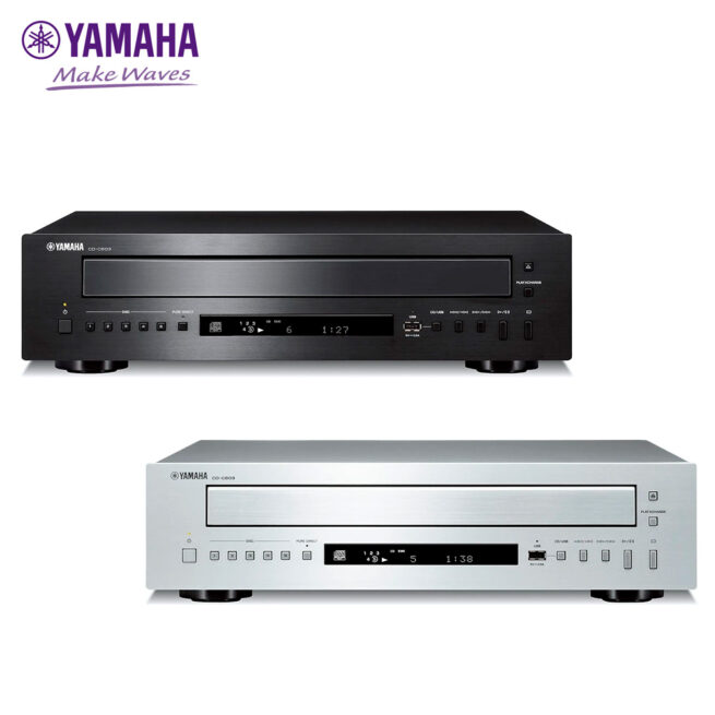 Yamaha CD C603 tuotekuva Yamaha CD-C603 monilevy CD Soitin Ainutlaatuinen CD- vaihtaja. Play X Change -toiminnolla voit vaihtaa CD-levyä samalla kun toistettava CD jatkaa soittoaan. Näin voit kuunnella musiikkia keskeytyksettä ja samalla vaihtaa suosikkilevyysi. Lisäksi CD-C603-soittimessa on täysin avautuva levykelkka, johon voi vaihtaa 5 levyä kerralla. CD-levyjen lisäksi laite toistaa USB-muistilaitteeseen tallennettuja musiikkitiedostoja (MP3, WMA, AAC, WAV, FLAC) etupaneelin USB-portin kautta.