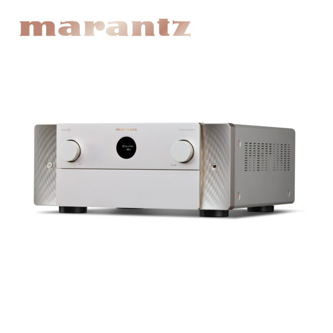 Marantz Cinema 30 Silver hero radiokulma.fi Marantz CINEMA 30 11.4 viritinvahvistin - Huipputason Kotiteatterikokemus Nosta kotiviihteesi ennennäkemättömälle tasolle Marantz CINEMA 30:n avulla, joka edustaa äänen ja kuvan huippuluokkaa. Tämä lippulaivamalli on rakennettu laadusta tinkimättä ja viimeisimmällä teknologialla, ja se asettaa uuden standardin vaativille kotiteatteriharrastajille. 11.4-Kanavainen AV viritinvahvistin, jopa 140W kanavaa kohti, liitäntä 4:lle itsenäiselle aktiivisubwooferille. Tukee 8K-resoluutiota ja Dolby Atmos -äänitekniikkaa. Lisäksi HEOS- ja Airplay 2 -verkkostreamaus monihuoneohjauksella, ja se tukee suosituimpia musiikin suoratoistosovelluksia sekä nettiradiota. 8 HDMI-tuloa, joista kaikki tukevat 8K-resoluutiota, lisäksi eARC-ohjaus televisiota varten.