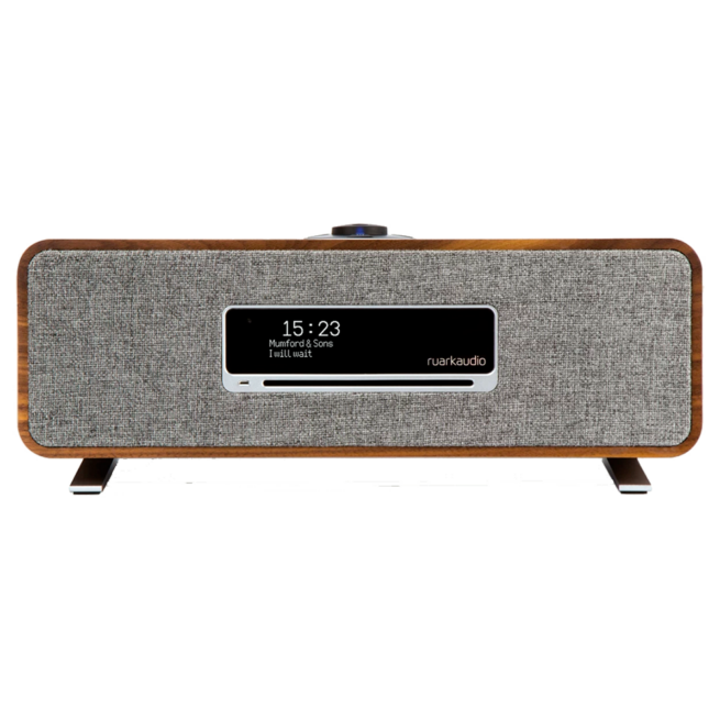 ruark audio 3S pahkina radiokulma.fi Ruark Audio R3S Kompakti musiikkikeskus Ruark Audio R3S tarjoaa lähes rajattomat ominaisuudet musiikin kuunteluun, yhdestä, kompaktista laitteesta. • Luokkansa johtava äänenlaatu parannetulla Stereo+ soundilla. • Slot-in tyyppinen, etupaneelista ladattava cd soitin • Viimeisimmän sukupolven Bluetooth 5 vastaanotin • SmartRadio internet vastaanotolla, FM/DAB/DAB+ radioille (DAB ei kuulu suomessa) • Dedikoituja podcast lähetyksiä