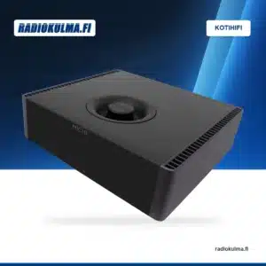 Musta Michi Q5 CD-soitin ja DAC etuviistosta, yläkannen levymekanismi ja etupaneeli näkyvissä.
