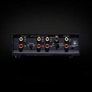 NAD PP4 RIAA levysoitin esivahvistin USB liitännällä