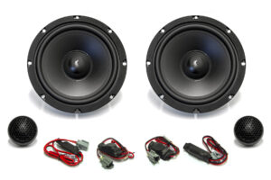 Phoenix Gold ZTSV65 erillissarja Volvo FH 1 Kuorma-autojen äänentoistoratkaisut 24V. Vahvistimet Volvo FH/FM Scania