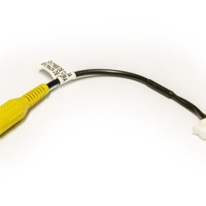 AH-CAMA-Alp1 RCA-kameran liittäminen Alpinen Direct-kameran sisääntuloon