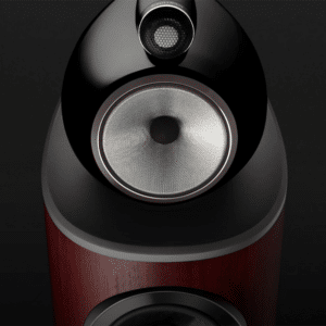 Bowers & Wilkins 802 D4 lähikuva diamond-diskantti ja Continuum-keskialue Tweeter-on-Top-rakenteessa