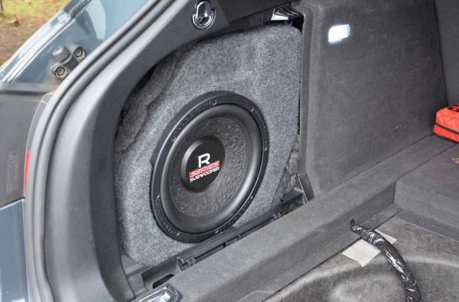 Audi A4 B8 Avant (2008–2015) Fit-Box subwoofer-kotelo