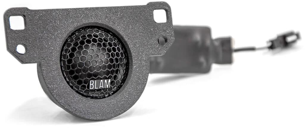 BLAM 25 mm diskantti Audi A6 -malliin.