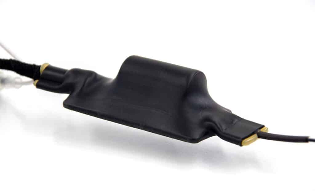 BLAM 200RS-T6 diskantit integroidulla jakosuotimella, suora liitäntä VW Transporter T6-järjestelmään.