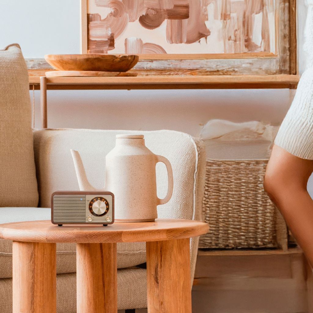 Sangean WR-7 Plus, pähkinä