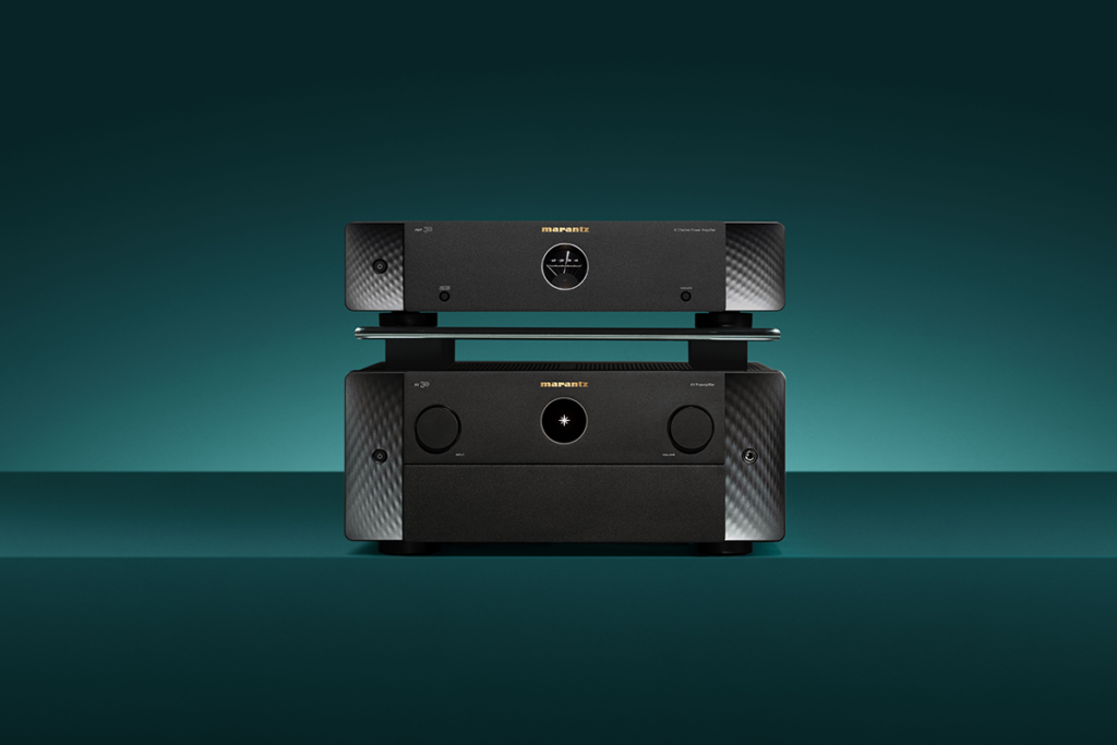 Marantz AV 30 ja AMP 30 AV-erilliskomponentit musta yhdistelmä etukuva