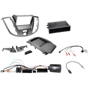 AH-KIT-FORD14 1–2 DIN asennussarja Ford Transit MK8 2013–2018 -malliin, sisältää kehyksen, rattiohjausadapterin ja liittimet.