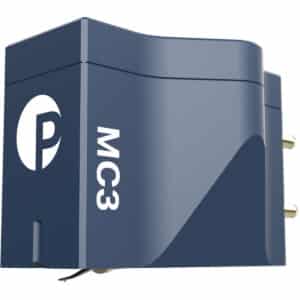 Pro-Ject Pick It MC3 low-output MC-äänirasia sinisellä alumiinirungolla ja Hyper-Spherical-neulalla valkoisella taustalla.