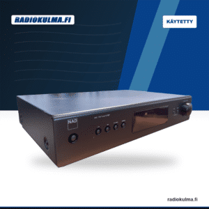 NAD C 427 käytetty stereo FM -viritin etuviistosta kuvattuna.