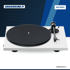 Pro-Ject E1.2 Phono levysoitin satiinivalkoisena edestä kuvattuna