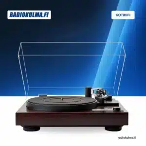 Radiokulma Verkkokauppa - Etusivu 14 Pähkinäviimeistelty Dual CS 718 Q -suoravetoinen levysoitin pölykansi avattuna Radiokulma.fi-tuotekuvassa.
