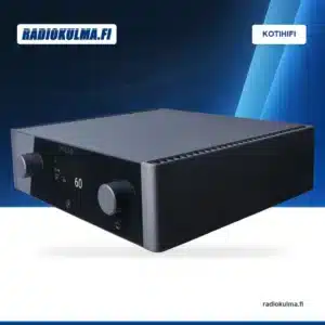Musta Rotel Michi P5 Series 2 -esivahvistin etuviistosta, etupaneeli, yläpinta ja oikea kylki näkyvissä.