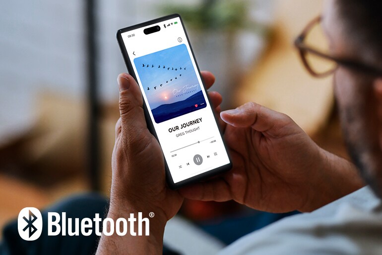Musiikin toisto puhelimesta Bluetooth-yhteydellä Yamaha RX300A:han